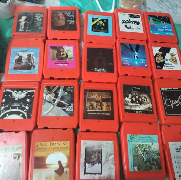 8 track tapes 24 for 45 - Picture 4 of 4